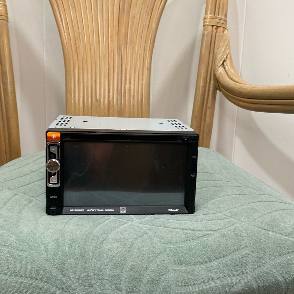DVD Multimedia Receiver with Bluetooth. STILL IN BOX